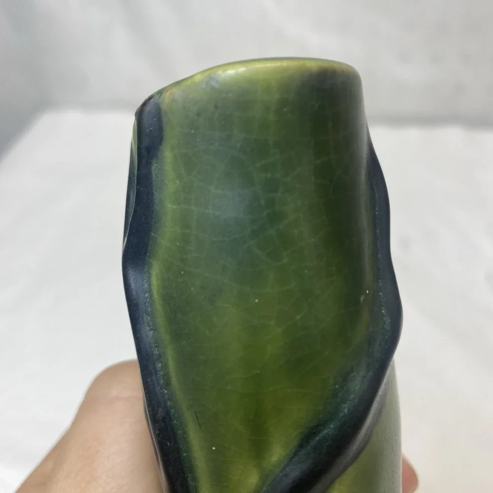 Antique Roseville Dogwood Smooth Bud Vase Approx 9